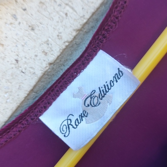 Rare Editions Velvet Dress in Burgundy with Floral Detail - Picture 7 of 10